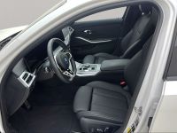 BMW 330 - Vorschau Bild 13