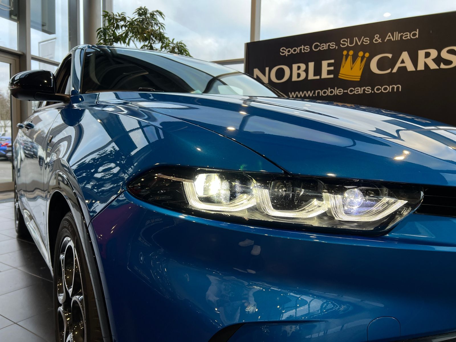 Fahrzeugabbildung Alfa Romeo Tonale Ti H&K LED NAVI ALU