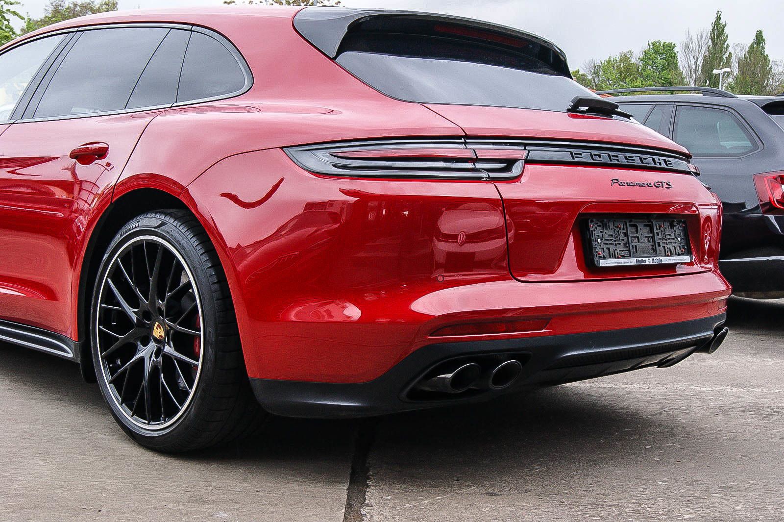 Fahrzeugabbildung Porsche Panamera SportTurismo GTS 4.0 NIGHT VISION ANHZV