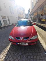 Renault Megane  1.6  Automatik 79.000 km - Renault Megane: 0 Km