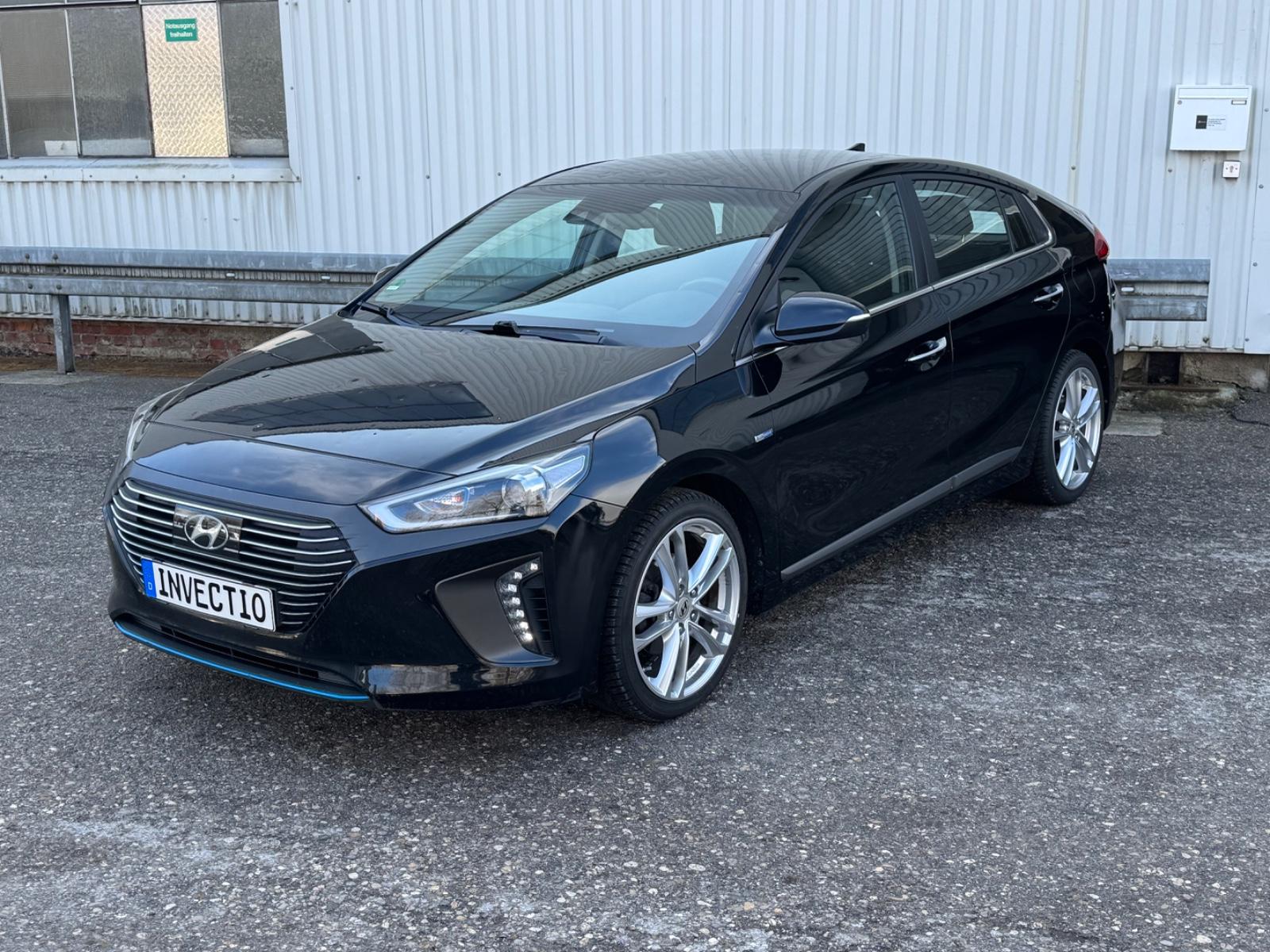 Hyundai IONIQ Ioniq Style Hybrid Kamera HAGELSCHADEN!!!