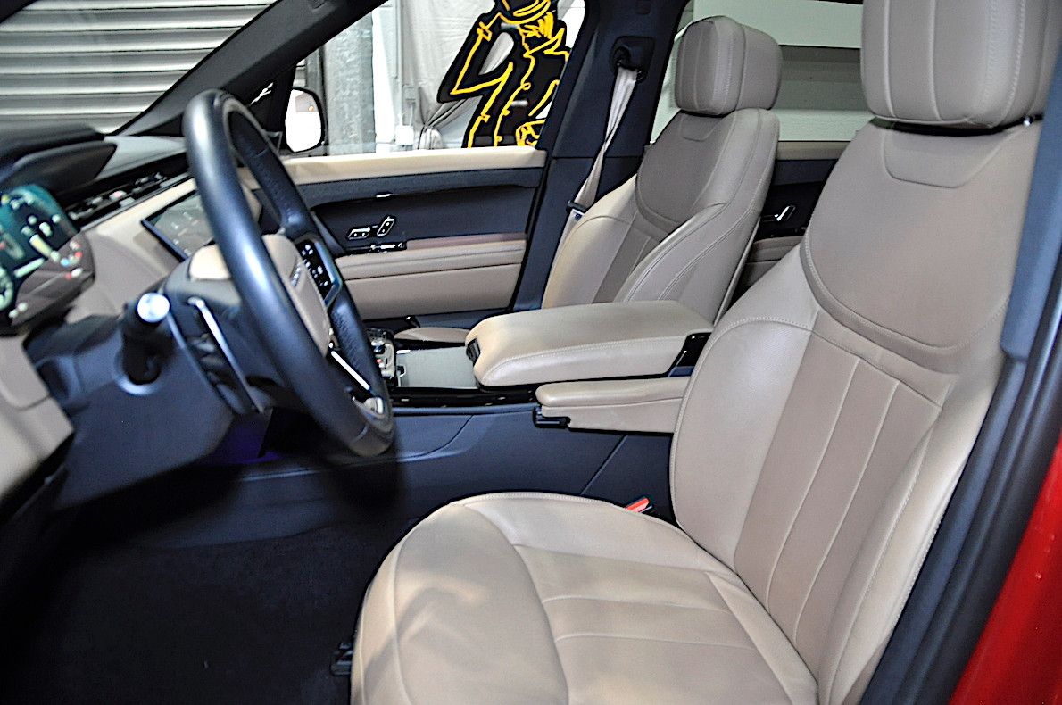 Land Rover Range Rover Sport 3.0 D300 MHEV AWD DYNAMIC SE foto 2