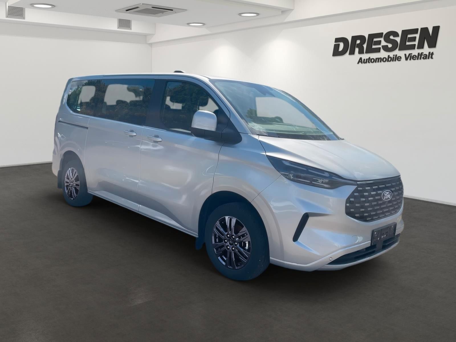 Ford Tourneo Custom - Bild 2