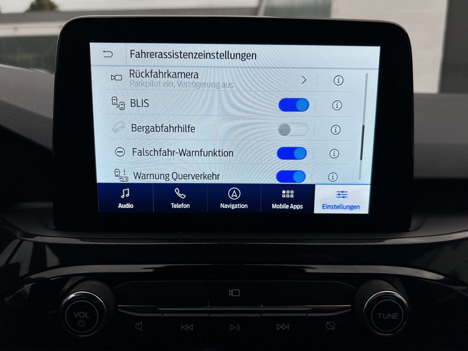 Fahrzeugabbildung Ford Kuga 2.5 PHEV ST-Line Aut./LED/ACC/KAMERA/NAVI/
