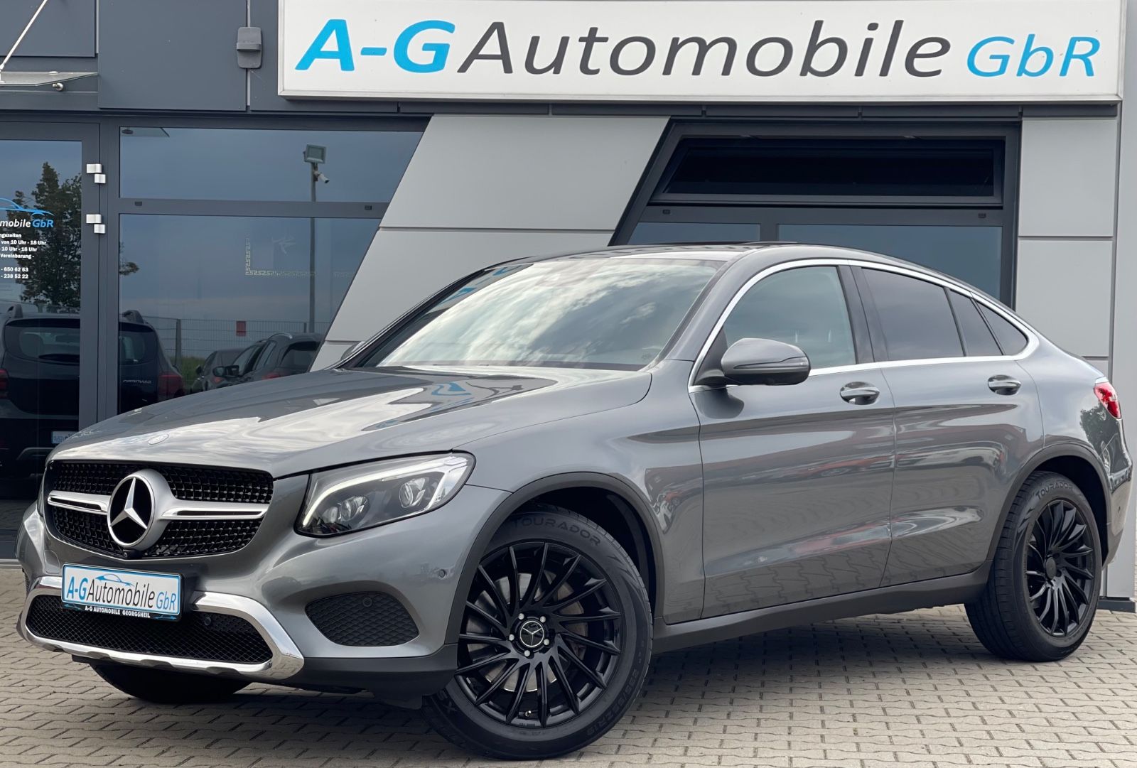MERCEDES-BENZ GLC 220 Coupe 4Matic AMG Line Schiebedach 19"LM