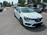 Renault Megane Bose Edition ENERGY TCe 130 Start & S... - Renault Megane: ST