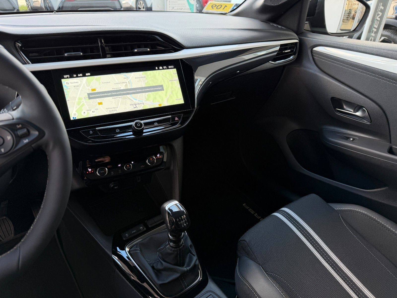 Fahrzeugabbildung Opel Corsa F 1.2 Turbo GS KlimaA,LED,Navi,SHZ,Kam.,LM