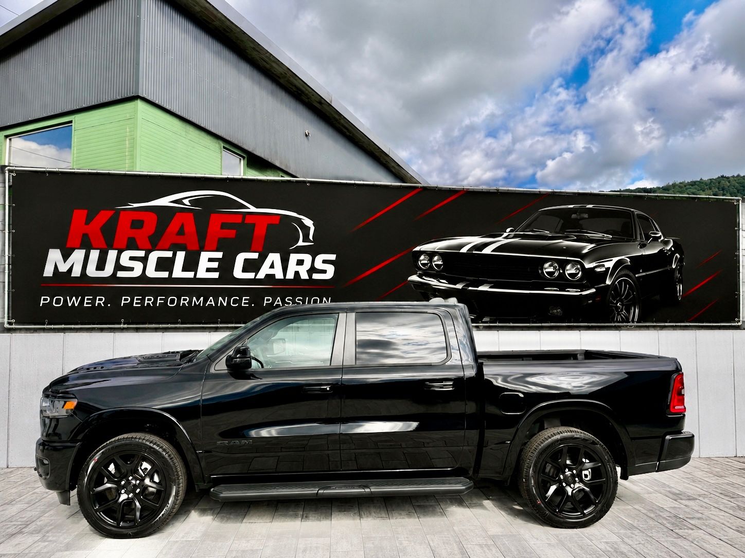 Dodge RAM 3.0 Hurrican Laramie Night-Harman+Panorama imagem 3