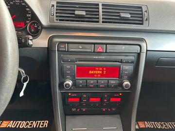 Audi A4 Lim. *TEMPOMAT*KLIMAAUTOMATIK*SitzHZ*