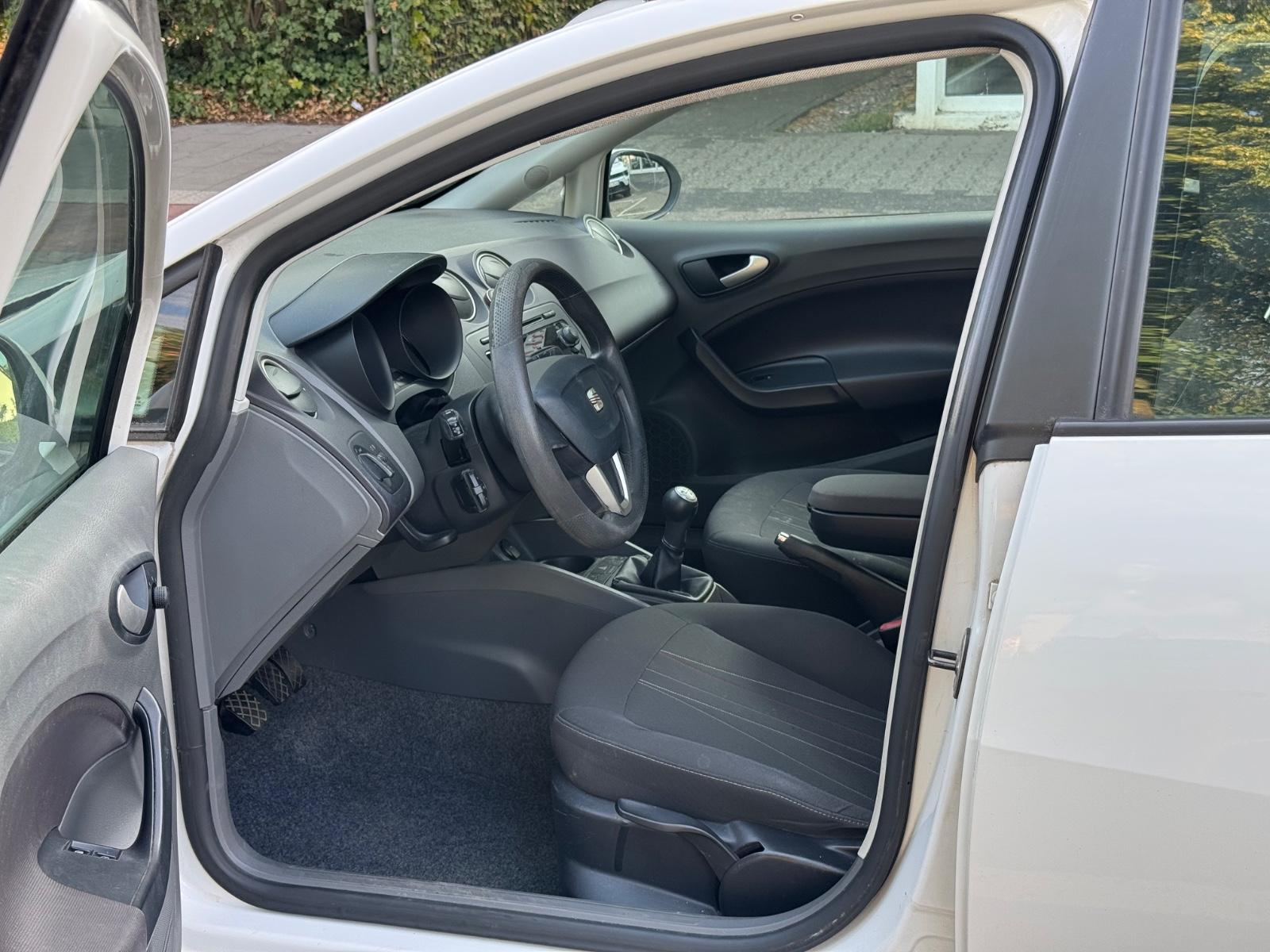 Seat Ibiza 2012 — photo 7