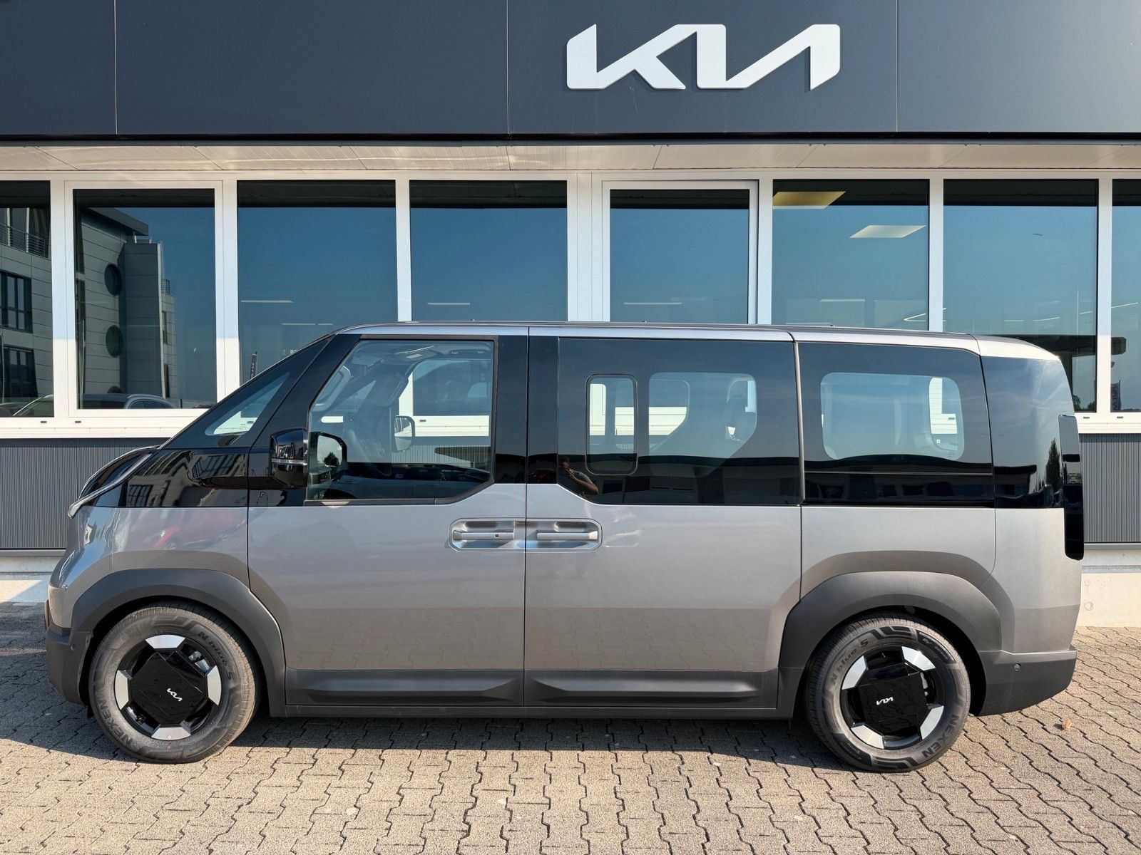 Fahrzeugabbildung Kia PV5 71,2 kWh Elite Wärmepumpe Alu LAGER!