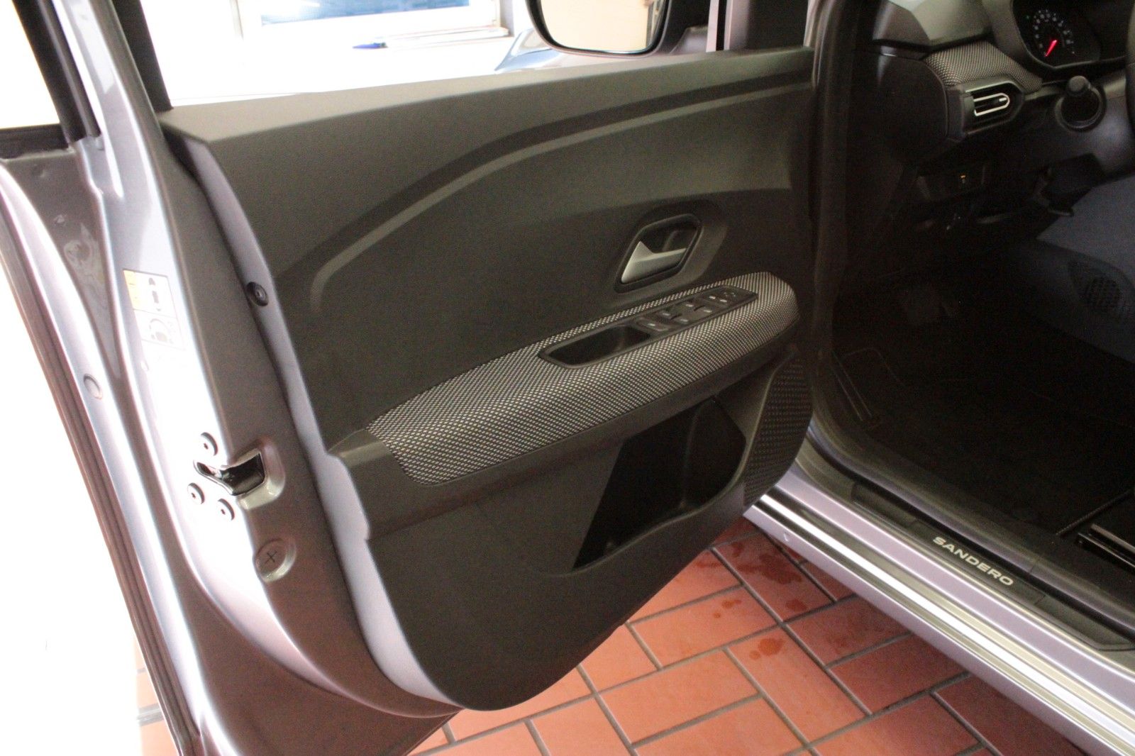 Fahrzeugabbildung Dacia Sandero Eco-G 100 Journey+ *Navi*LPG*