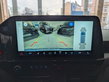 Ford Tourneo Custom 2.0 EcoBlue 320 L1 Titanium