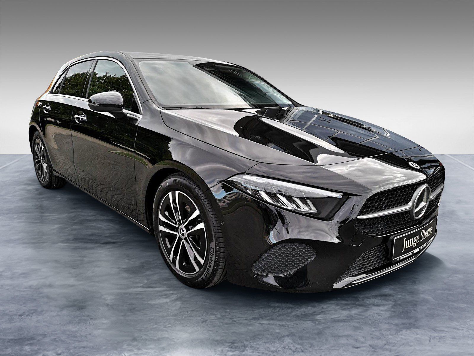 Mercedes-Benz A 180 Progressive ADVANCED AMBIETE DUNKLE SCHEIB foto 3