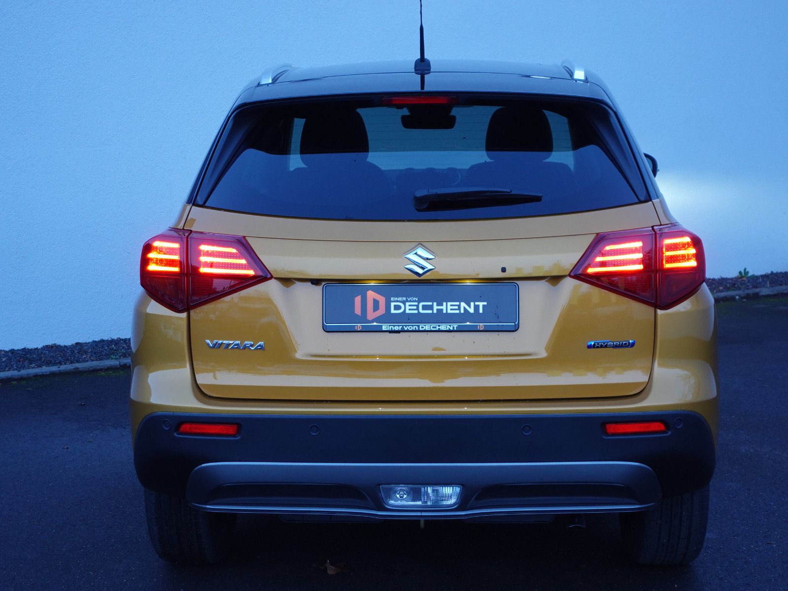 Fahrzeugabbildung Suzuki Vitara 1.5 AT AllGrip Comfort+  NAVI,Schiebedach