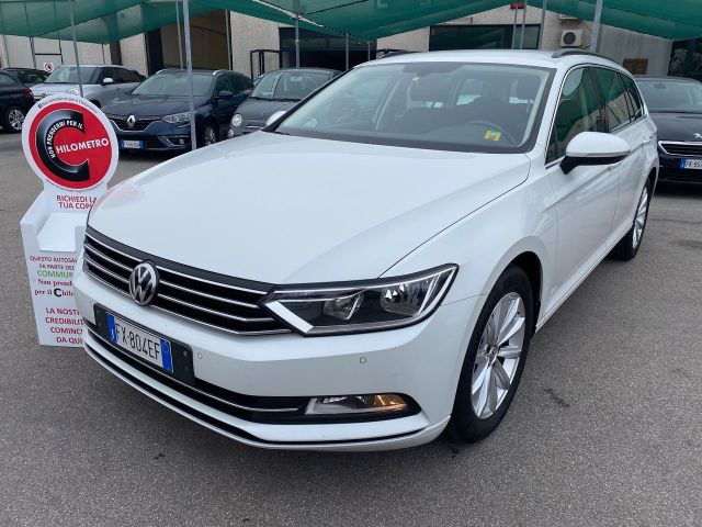 Volkswagen Passat Sw My19 2.0 150 Cv DSG Garanti