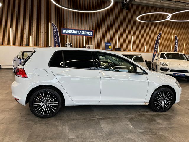 MYAUTOCENTER – Gebraucht- und Jahreswagen mit Werkstattservice in Pfaffenhofen Volkswagen Golf VII Lim. Comfortline BMT