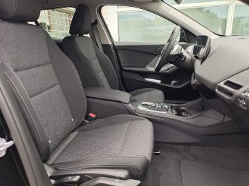 BMW 118d DAB LED RFK Komfortzg. Parkassistent Shz