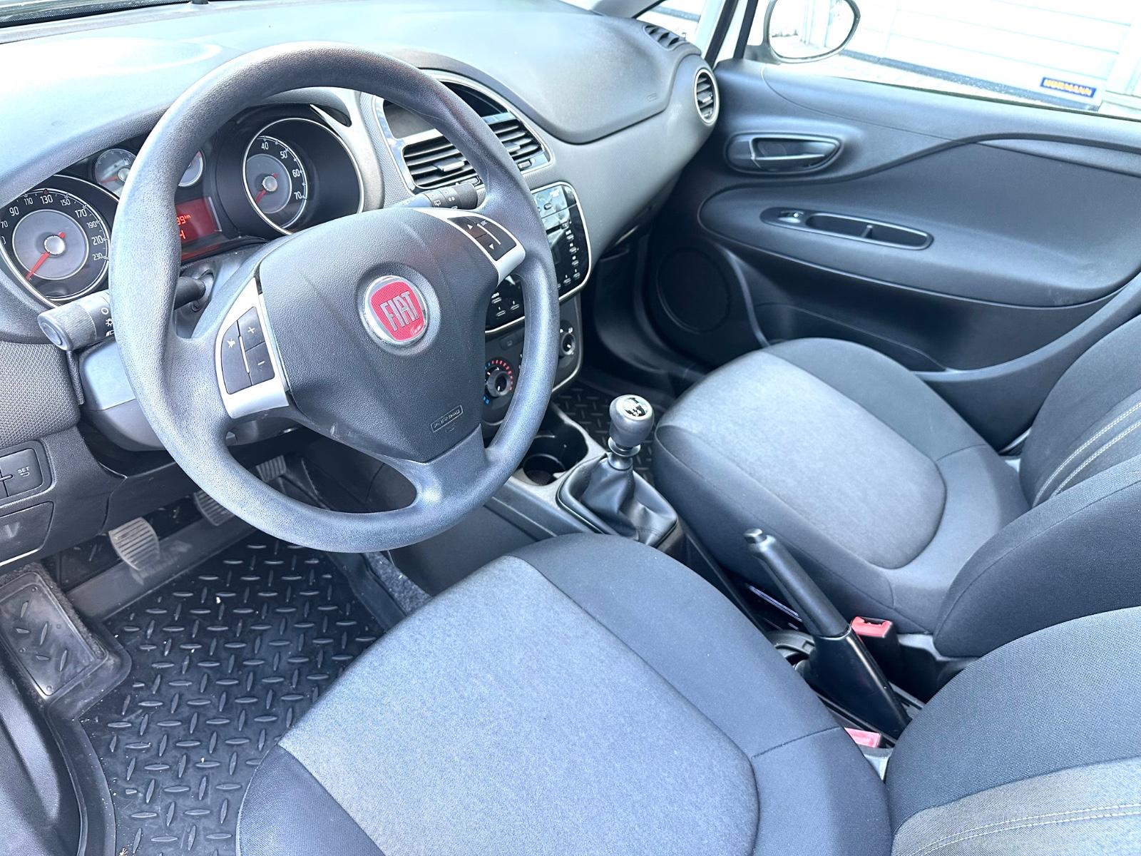 Fiat Punto MYSTYLE TÜV Neu Wenig KM