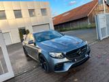 Mercedes-Benz E 63 S AMG 4Matic+ PANO*VIRTUAL*360°*LUFT*LED - Mercedes-Benz E-Klasse mit Benzin-Antrieb