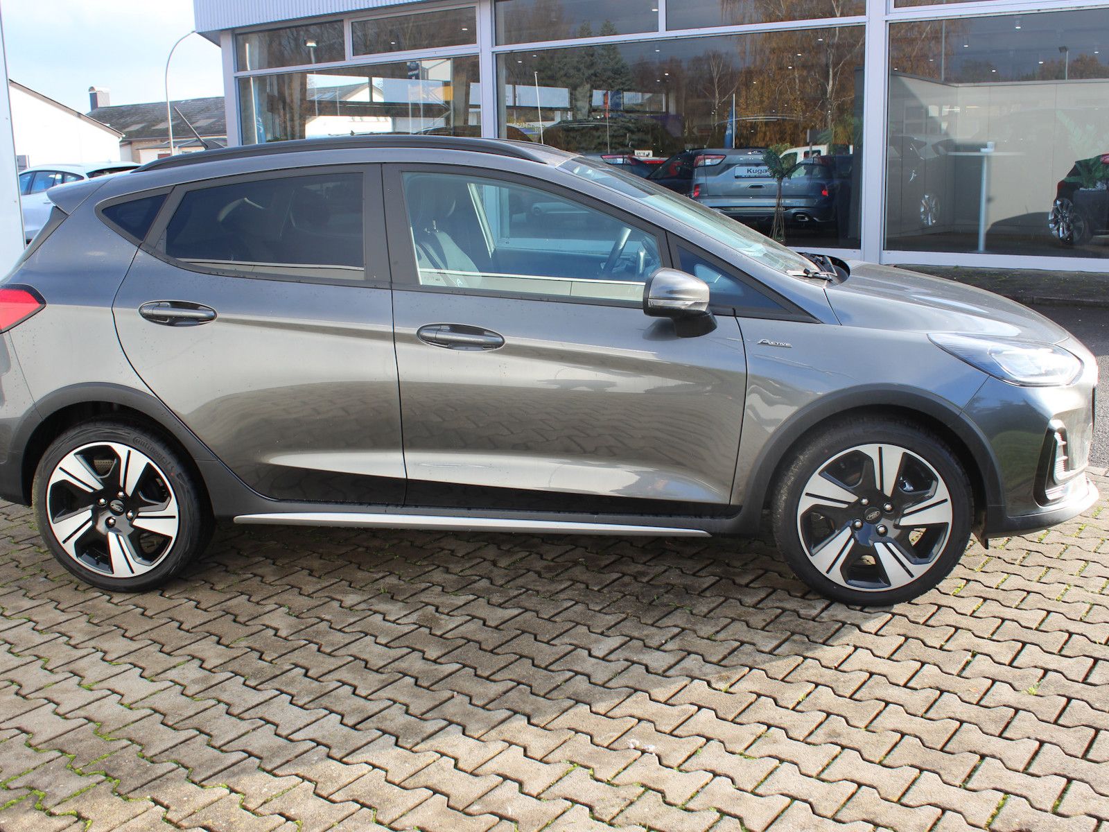 Fahrzeugabbildung Ford Fiesta Active 1,0 EcoBoost Hybrid