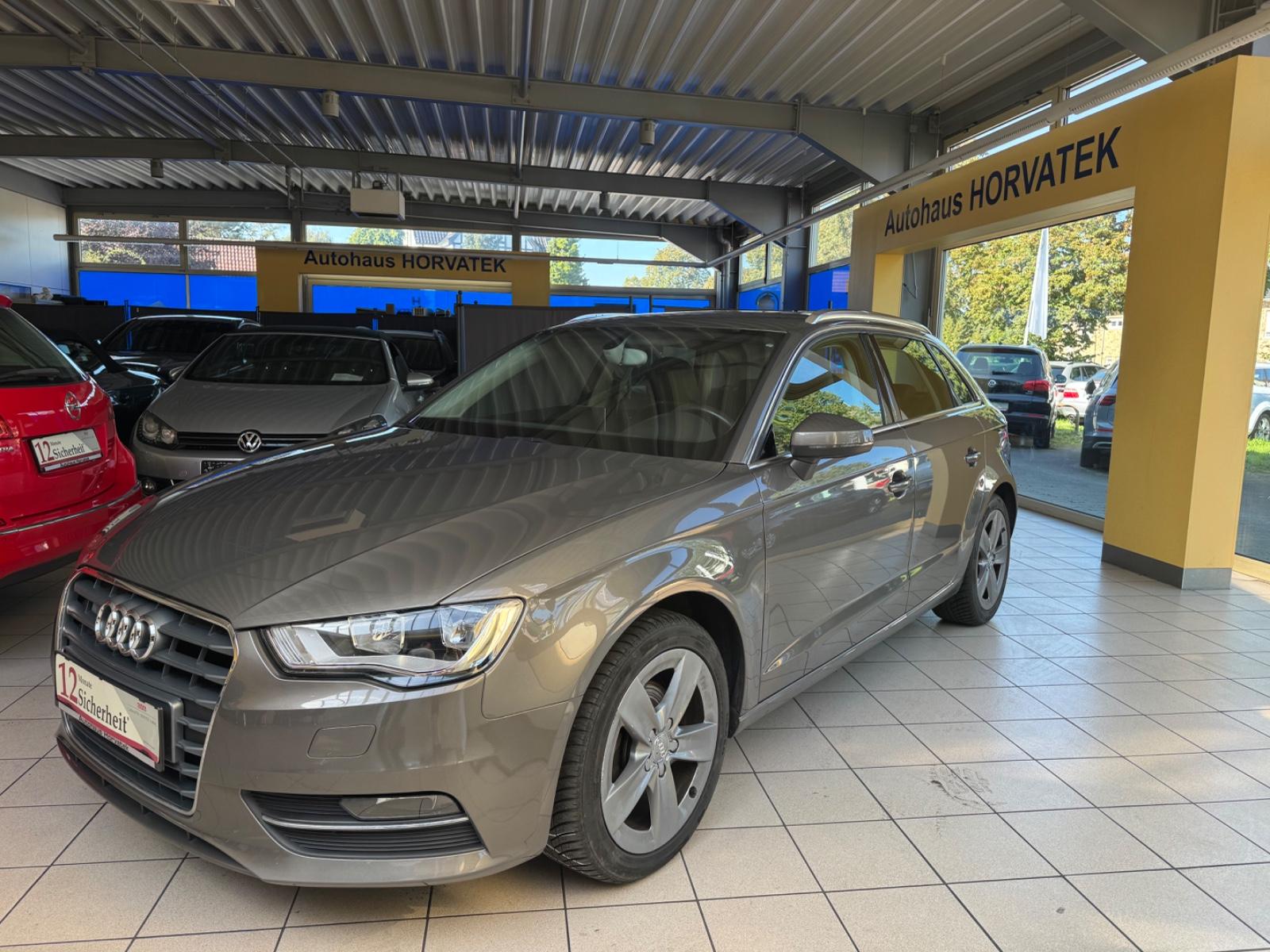 Audi A3 Sportback*Navi*AHK*PDC*Scheckheft*SHZ*