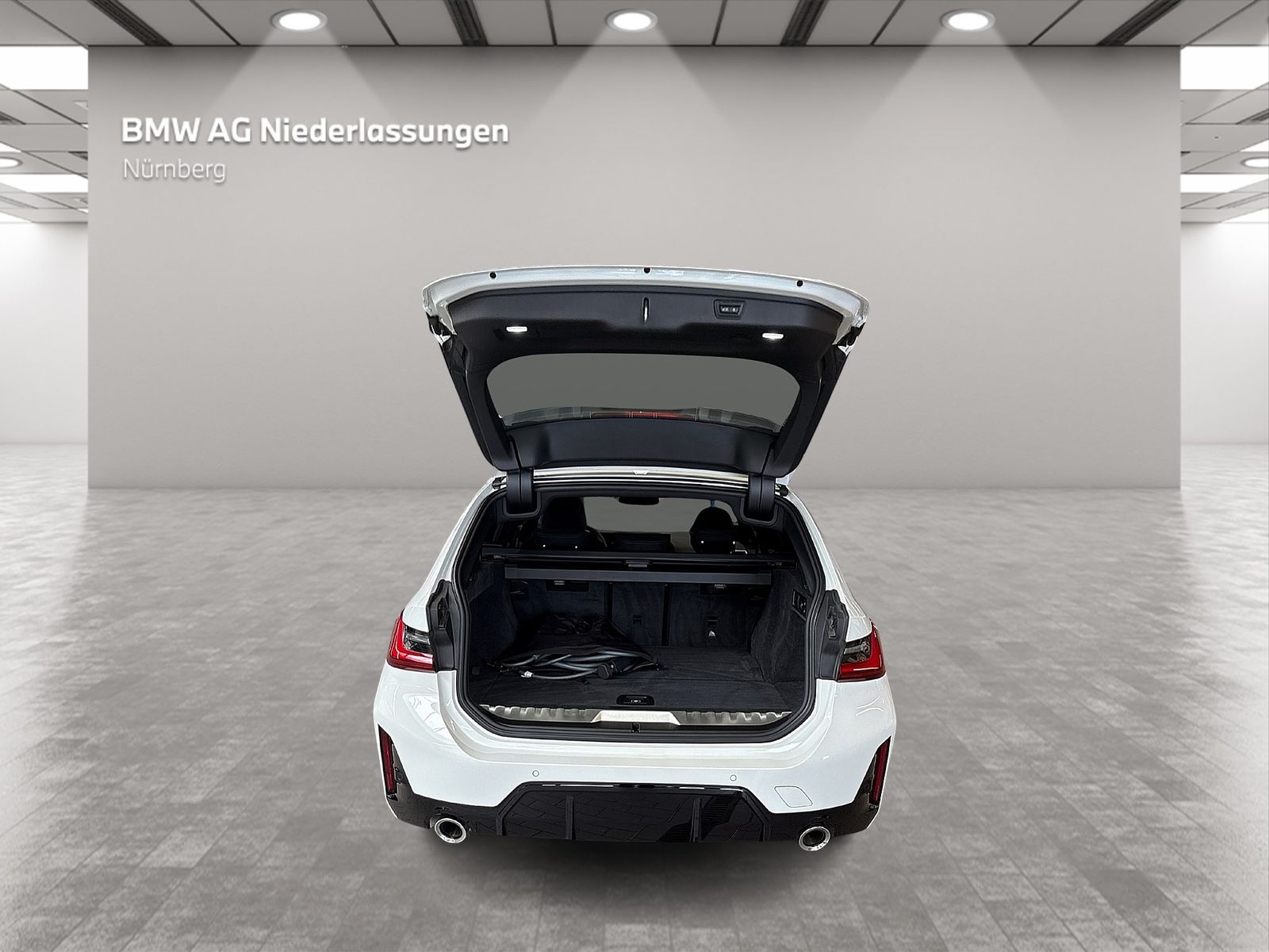 BMW 330 - Bild 11
