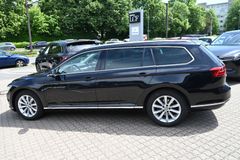 VW Passat Variant 1.5 TSI Highline Navi CAM Leder