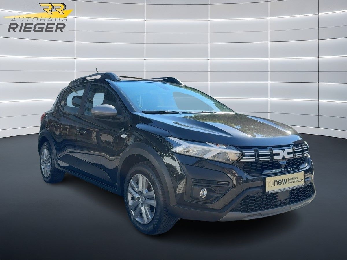 Fahrzeugabbildung Dacia Sandero Stepway Expression TCe 90