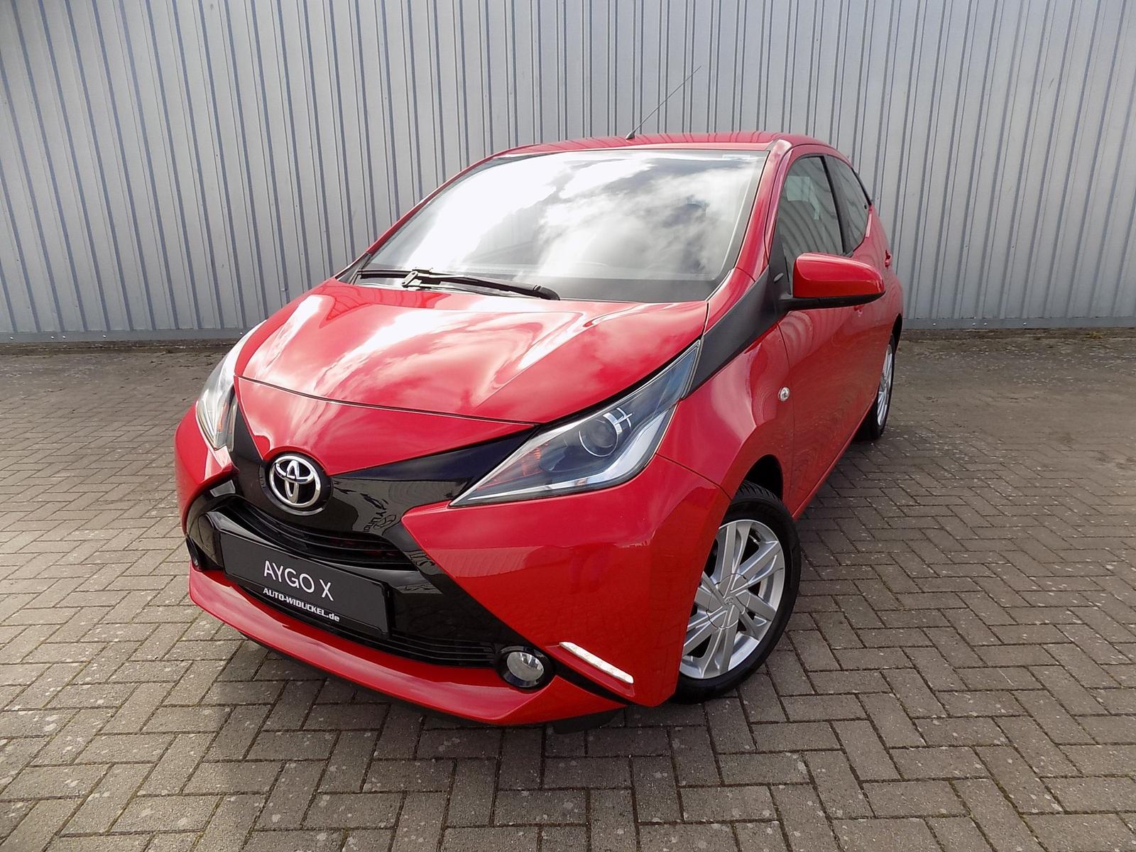 Toyota Aygo X 1,0 l x-shift x-play touch