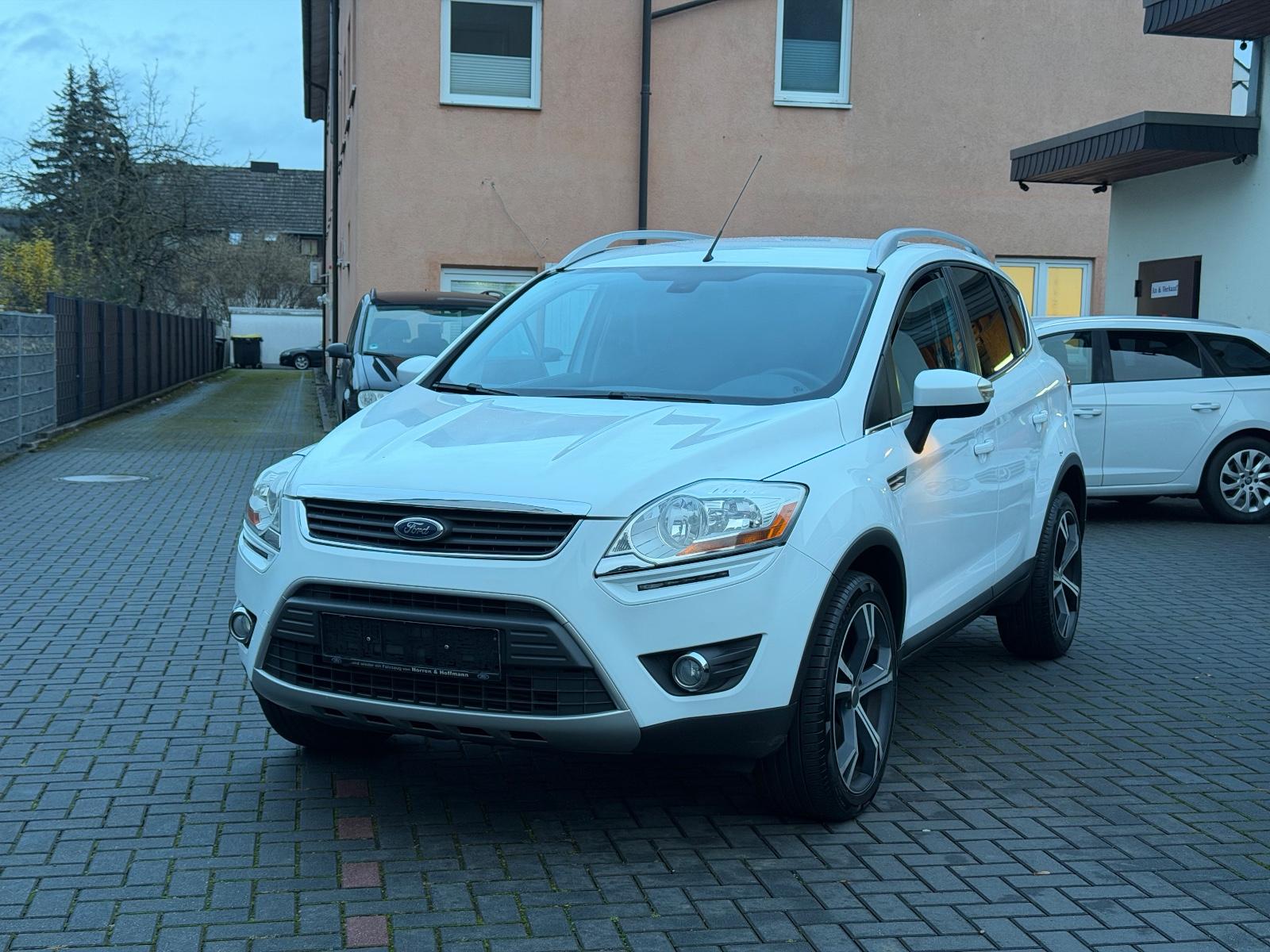 Ford Kuga Titanium*SERVICE&TÜV NEU*200PS*