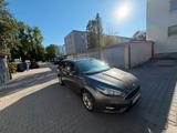 Ford Focus 1,0 EcoBoost 92kW Business Edition Bus... - Ford Focus: Schwarz, Edition