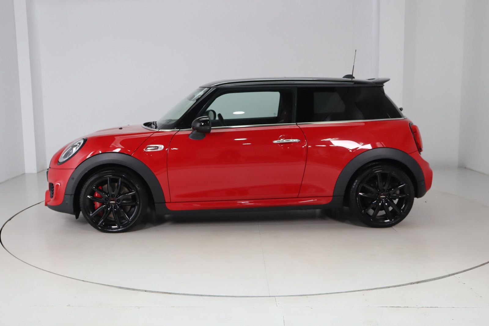 Fahrzeugabbildung MINI John Cooper Works * HUD * LED * Pano