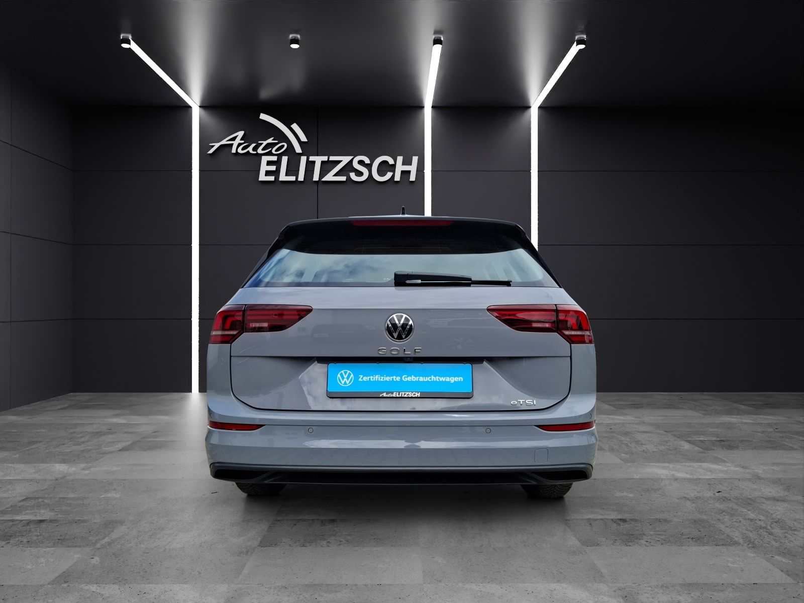 Fahrzeugabbildung Volkswagen Golf VIII Variant eTSI Life DSG LED CarPlay AID