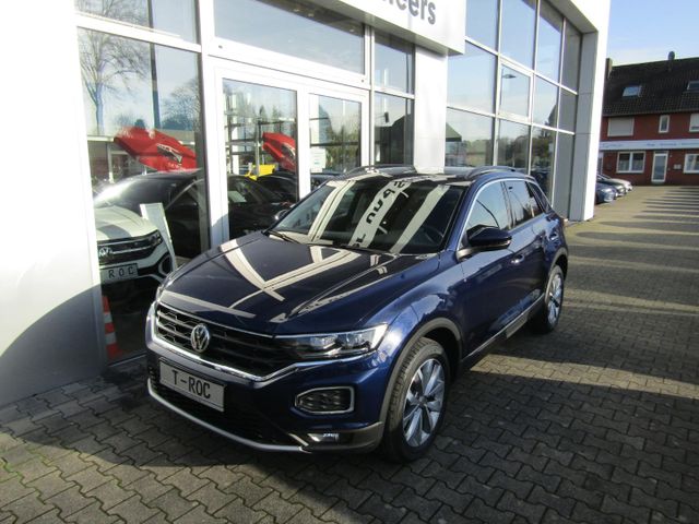 Volkswagen T-ROC Style 1.5 TSI 6-GANG LED NAVI PDC PANO LM1