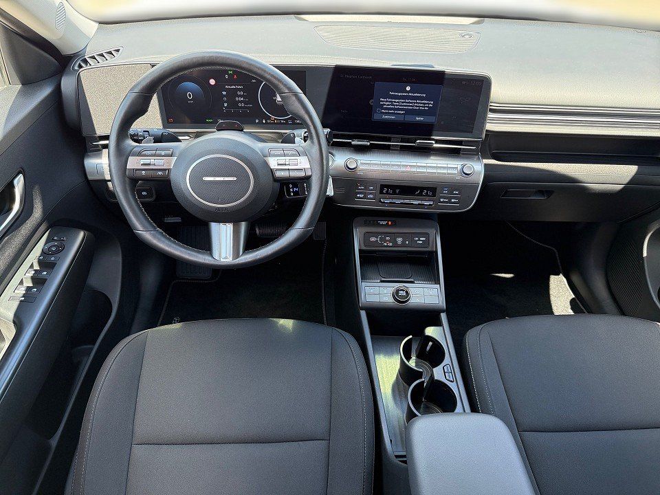 Fahrzeugabbildung Hyundai KONA EV 65kWh TREND SOH99%-AVILOO GARANTIE ASS-P