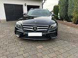 Mercedes-Benz E220 AMG Paket - Mercedes-Benz 220: 220e