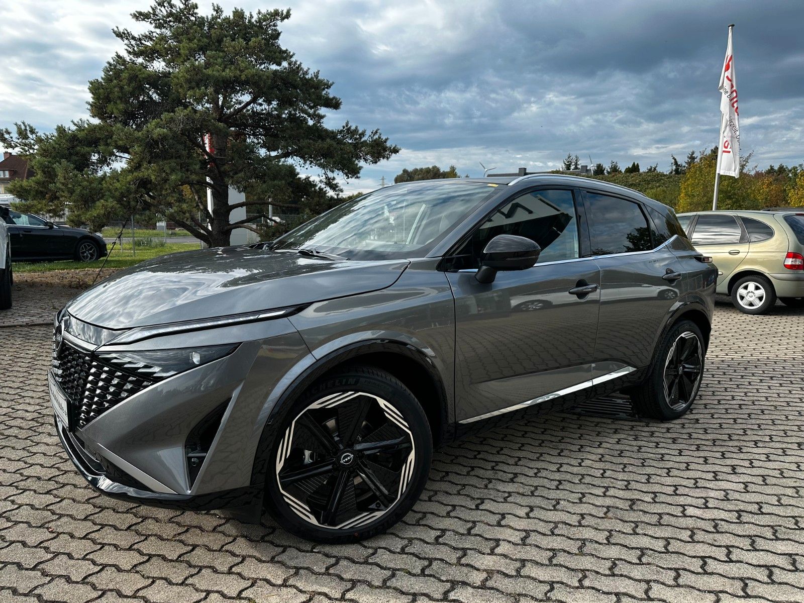 Fahrzeugabbildung Nissan Qashqai Tekna+ Leder/Pano/Navi/Bose