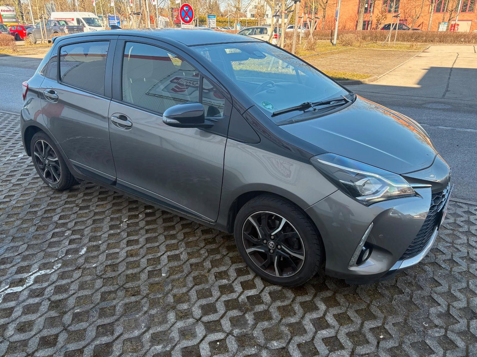 Toyota Yaris Style Selection Kamera 8fach FACELIFT