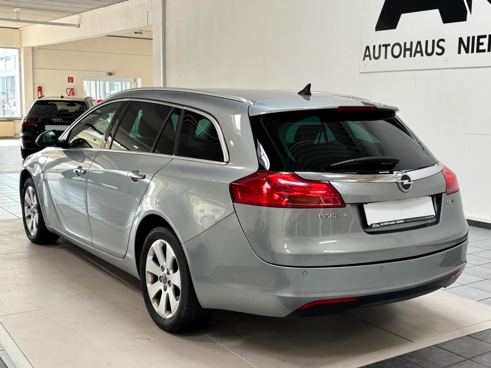 Opel Insignia A 2.0 CDTI,Automatik,Scheckheft,Klima