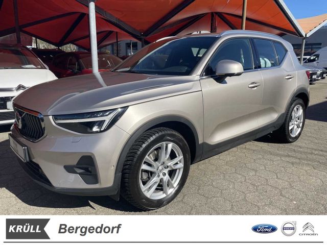 Volvo XC 40 Plus Bright 2WD, Plus Bright, LED- Scheinw