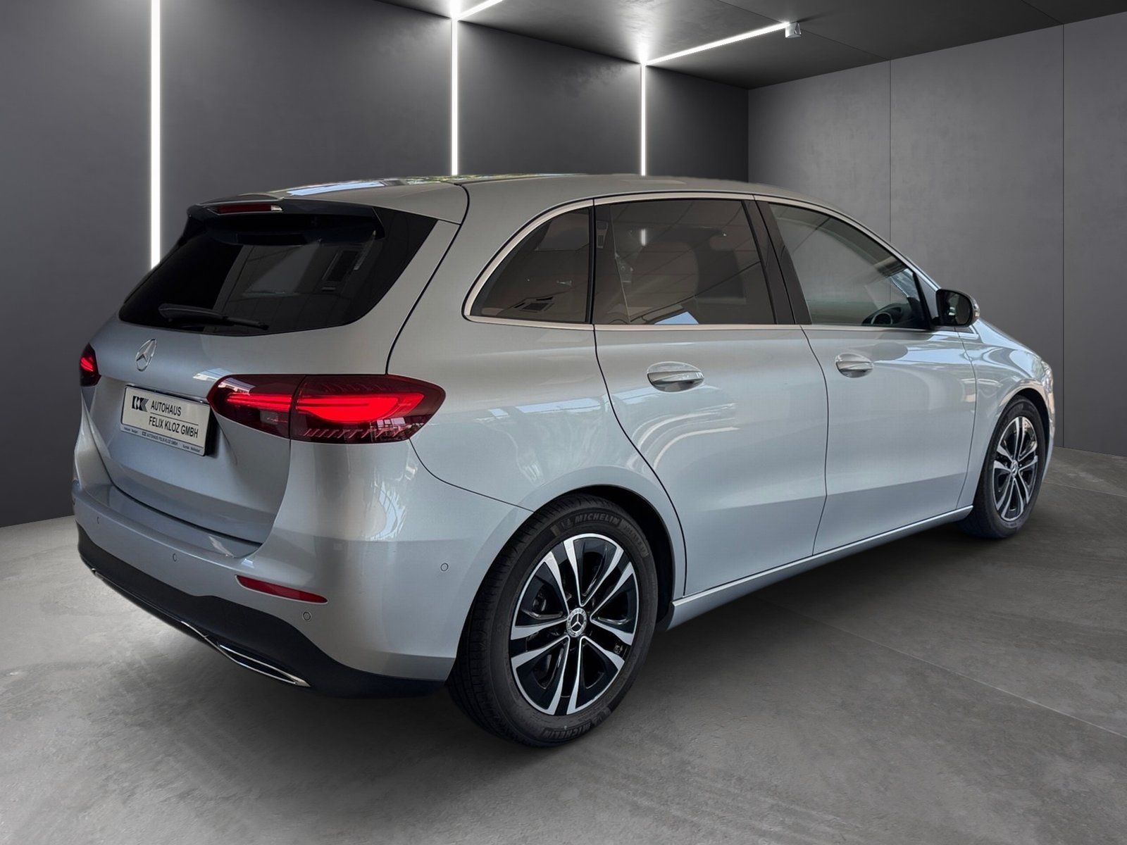 Fahrzeugabbildung Mercedes-Benz B 200 Progressive*Totwinkel*LED*Kamera*CarPlay*