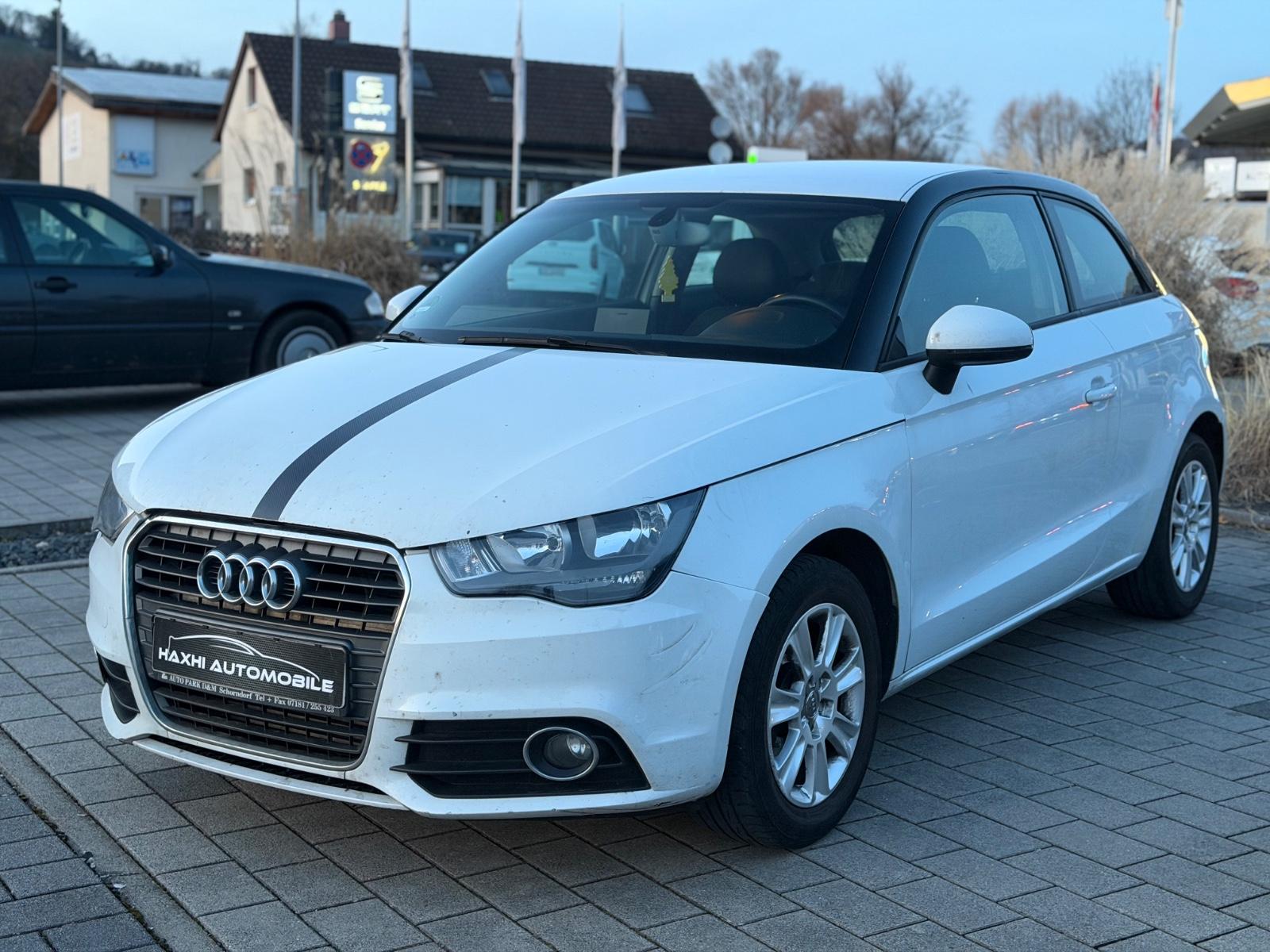 Audi A1 *attraction*SHZ*Navi*