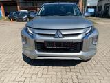 Mitsubishi L200 Intro Edition Doppelkabine 4WD1 Hand. - gebrauchte Mitsubishi L200 aus dem Jahr 2020