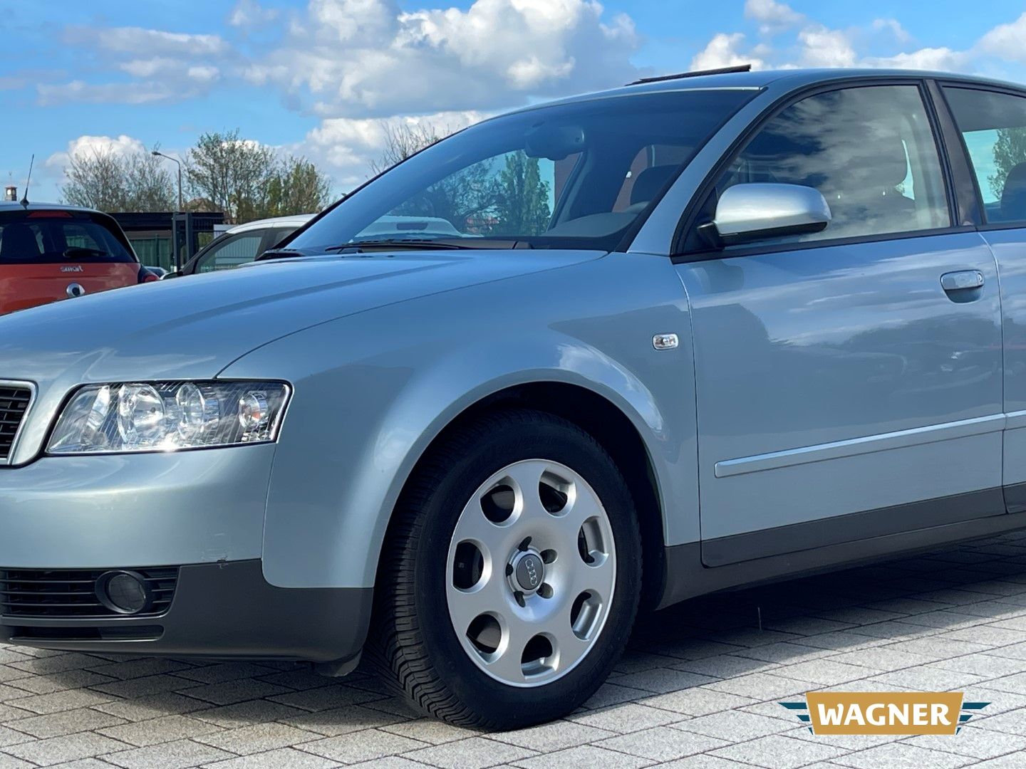 Fahrzeugabbildung Audi A4 1.8T 1-Hand Scheckheft lückenlos