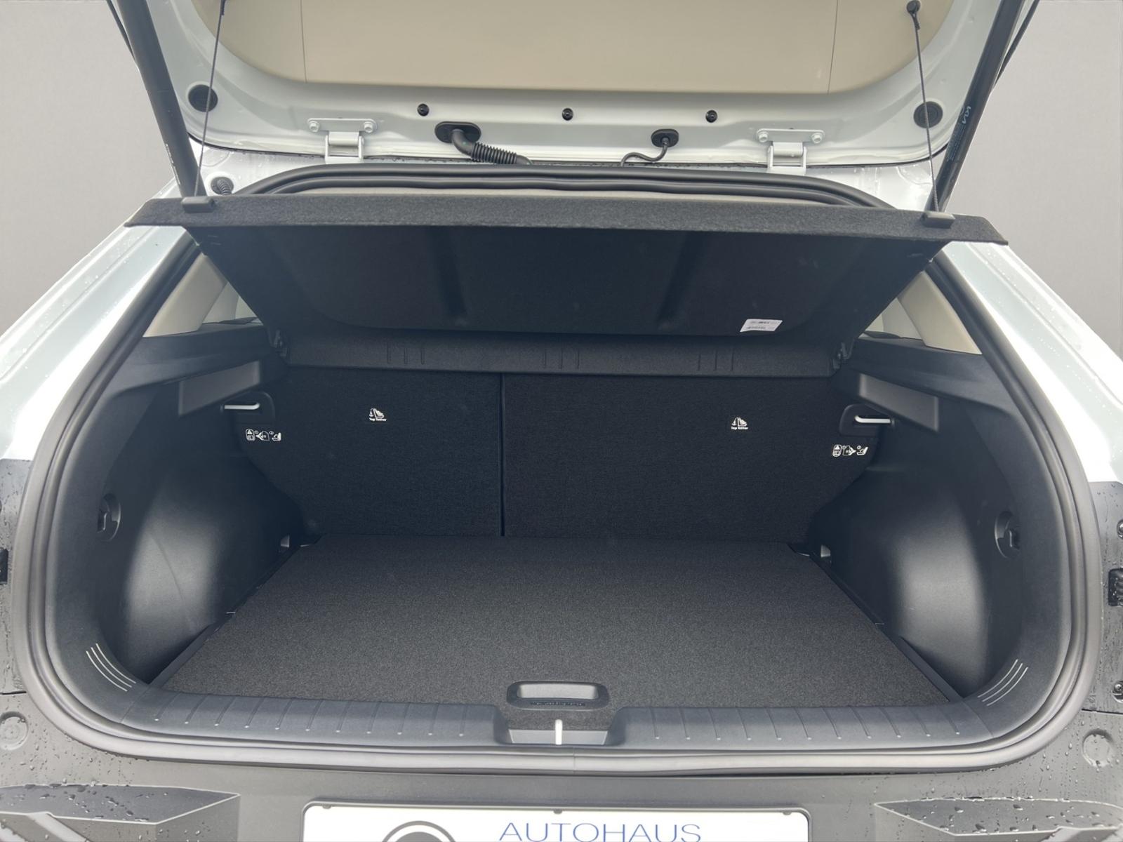 Kia EV4 Hatchback Earth 81.4 kWh