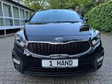 Kia Carens Dream Team/1.Hand/50.000km/Garantie - gebrauchte Kia Carens aus dem Jahr 2017