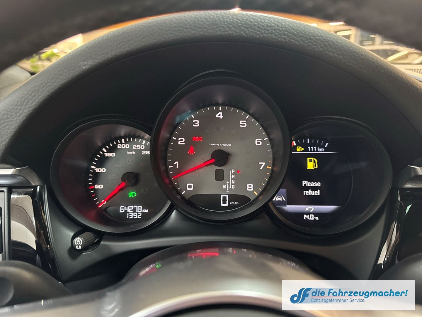 Fahrzeugabbildung Porsche Macan S El. Panodach Navi Memory Sitze Soundsyst