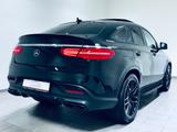 Mercedes-Benz GLE 63 AMG Coupe 4Matic * 360°-KAM * PANO * AHK - gebrauchte Mercedes-Benz GLE 63 AMG aus dem Jahr 2018