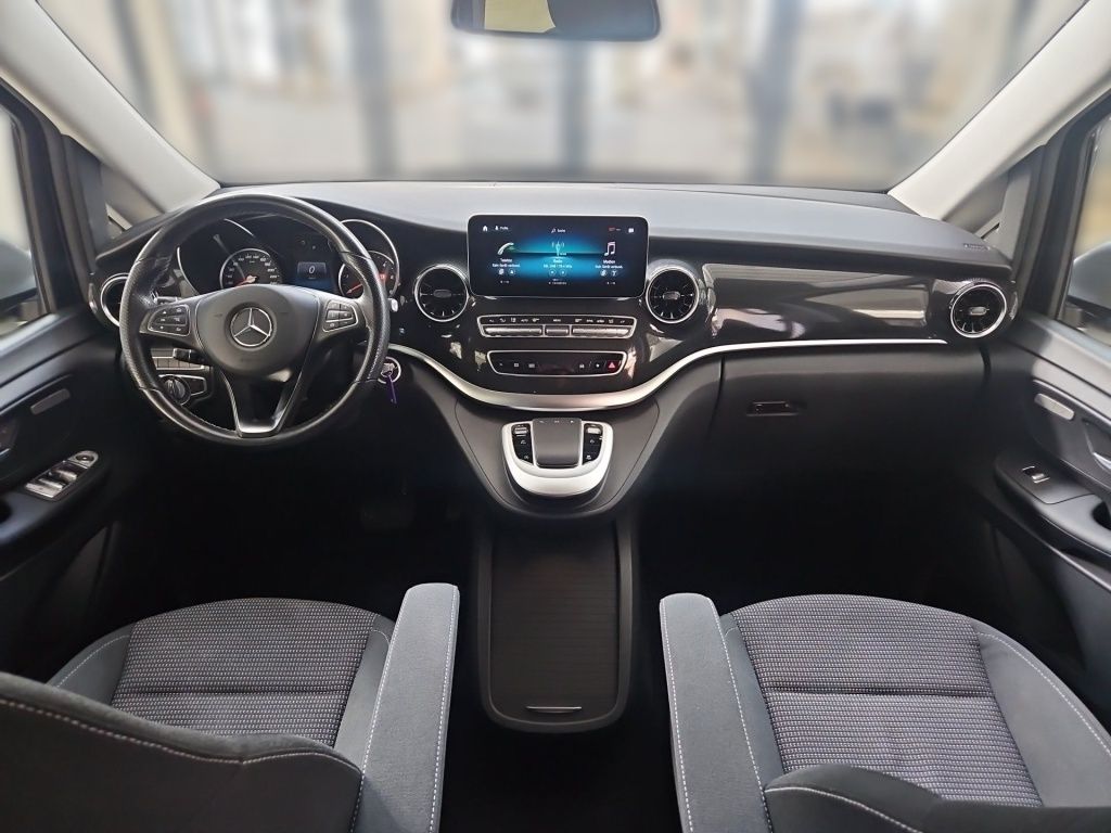 Fahrzeugabbildung Mercedes-Benz V 300 ED kompakt 4x4 5 Sitze 2,5tAHK LED 10''MBU